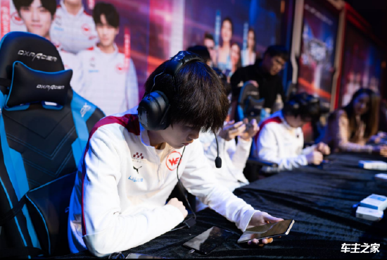 何去何从？外媒曝LEC仍无队伍与Rekkles签约