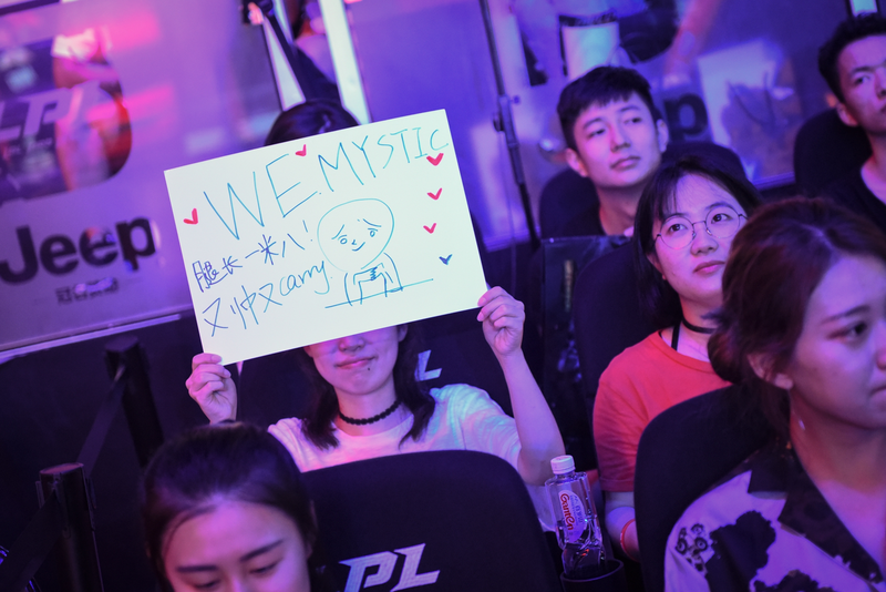 GRF替补选手就是无法击败主力选手！ Hope Jinx追杀并击杀了 Anyone's Legend 并在一个月内两次击杀 Top Esports